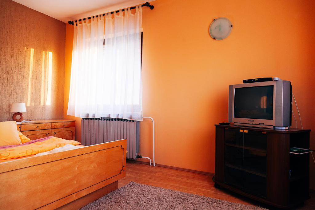 ווקובאר Apartmani Maraton מראה חיצוני תמונה