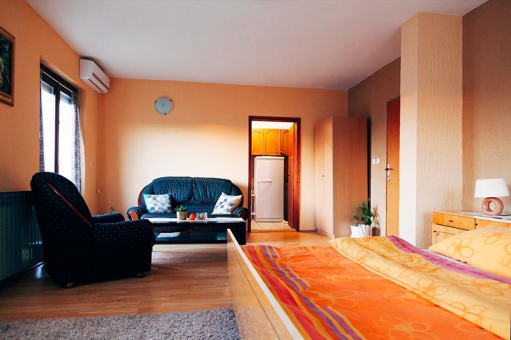 ווקובאר Apartmani Maraton מראה חיצוני תמונה