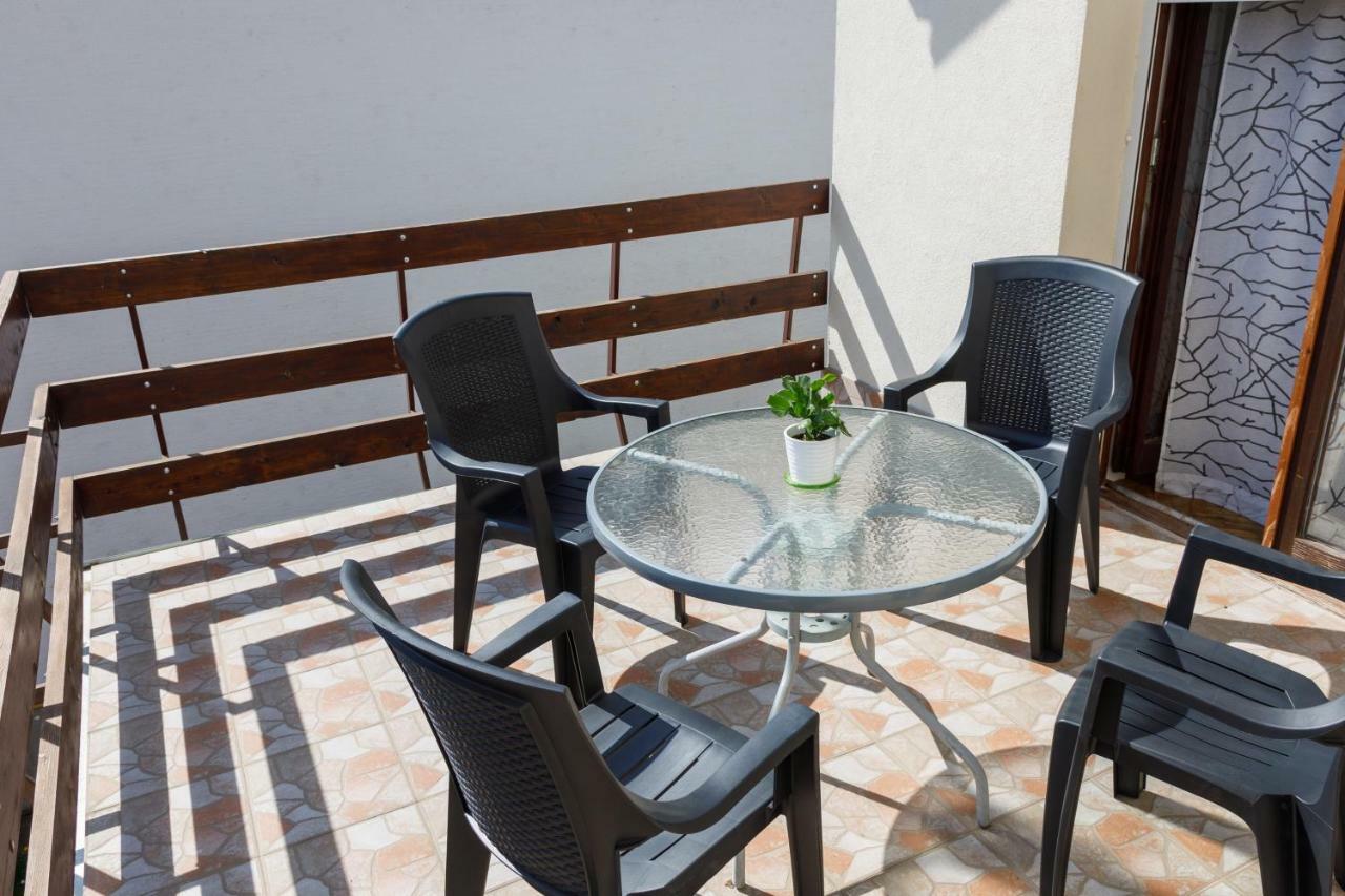 ווקובאר Apartmani Maraton מראה חיצוני תמונה